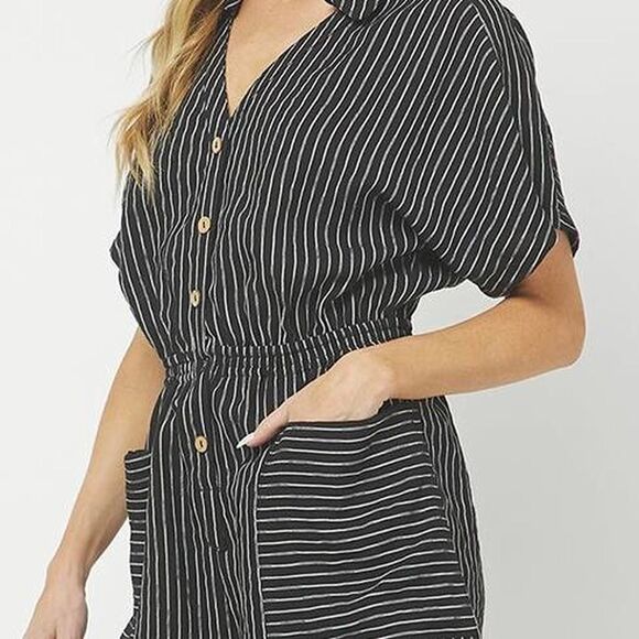 YURA Pants - Yura Women's Black and White Striped Button-down V-Neck Romper Size M